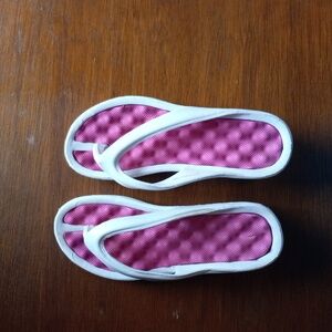 Women's sandals small 5-6